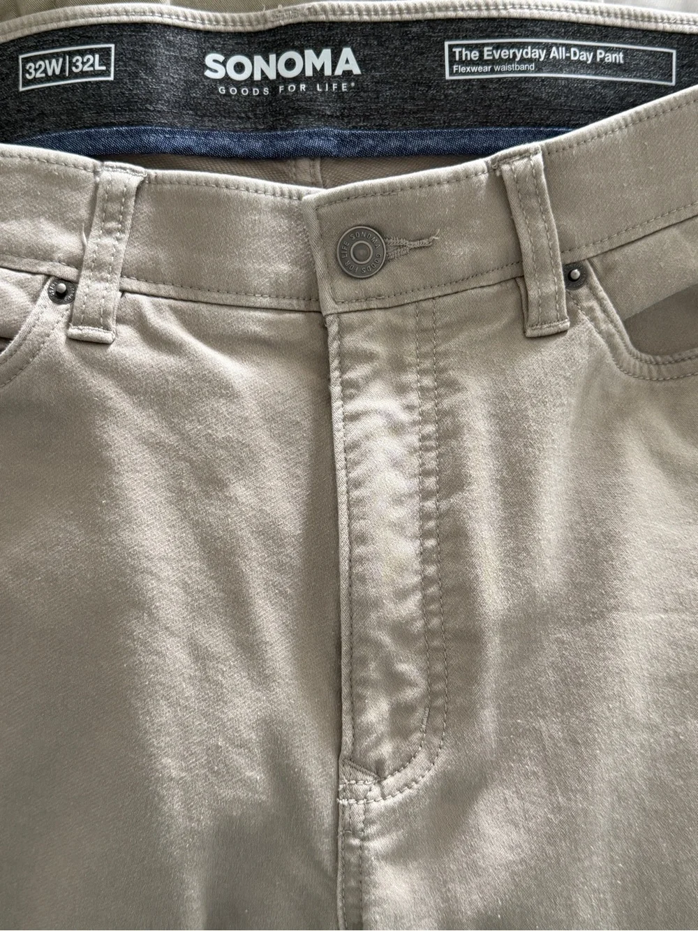 Sonoma Men's Classic Khaki Jean Style Pants in Light Tan 32x32